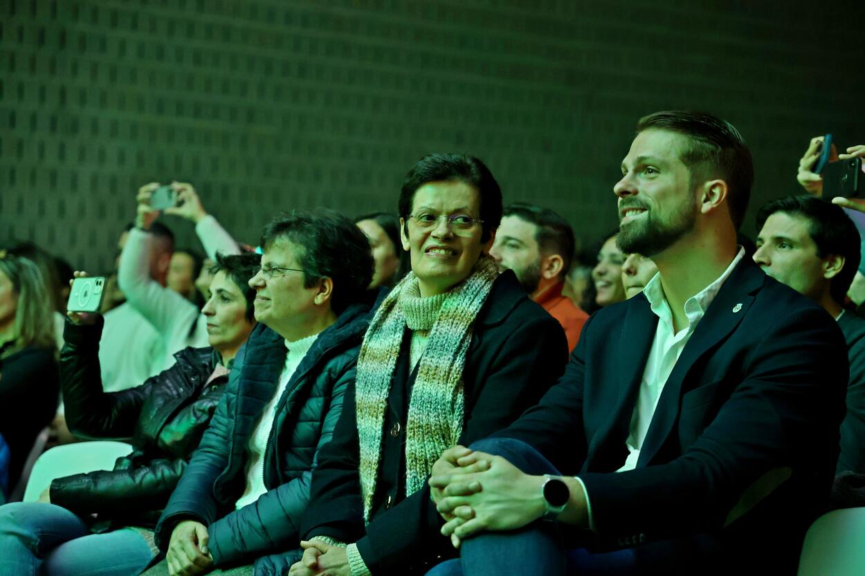 🎄 𝗙𝗲𝘀𝘁𝗮 𝗱𝗲 𝗡𝗮𝘁𝗮𝗹 𝗖𝗼𝗹é𝗴𝗶𝗼 𝗠𝗮𝗿𝗶𝗮 𝗗𝗿𝗼𝘀𝘁𝗲 🎅