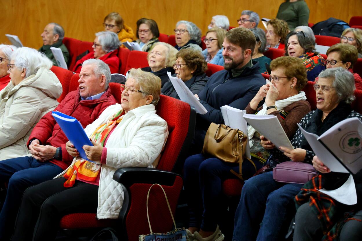 Cantar as Janeiras pelo Grupo ASA - Acreditamos Séniores Ativos
