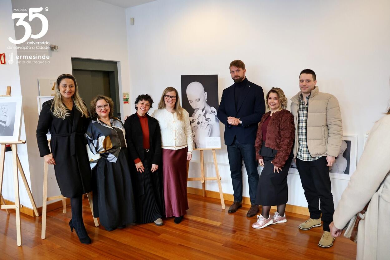 Exposição fotográfica - Vidas Reais - de Mãos Dadas na Luta Contra o Cancro