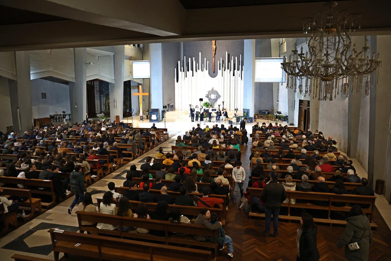 𝐈𝐈𝐈 𝐄𝐍𝐂𝐎𝐍𝐓𝐑𝐎 𝐃𝐄 𝐂𝐎𝐑𝐎𝐒