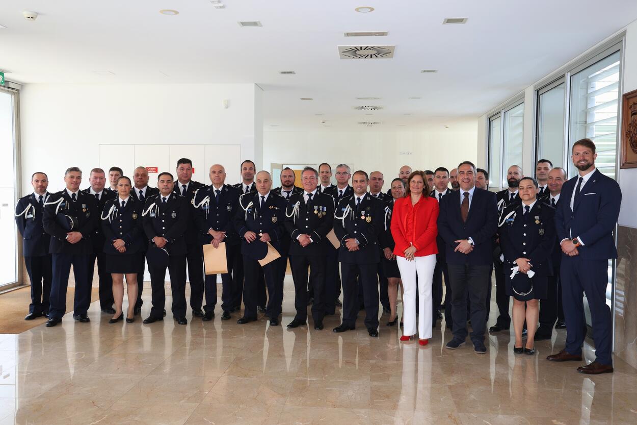 Entrega de Condecorações e Louvores ao efetivo da Esquadra Complexa de Águas Santas e da Esquadra...