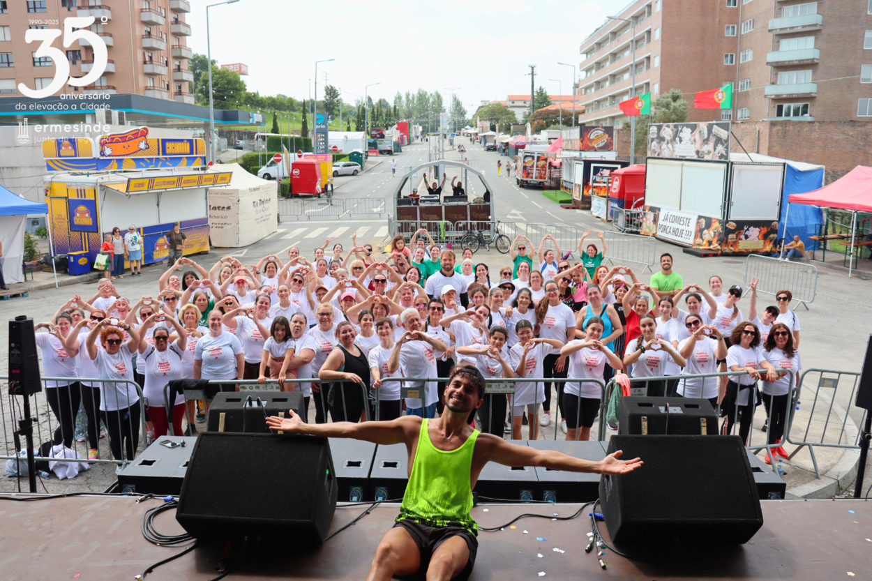 Mais de 100 pessoas participaram em Aula de Zumba Solidária 