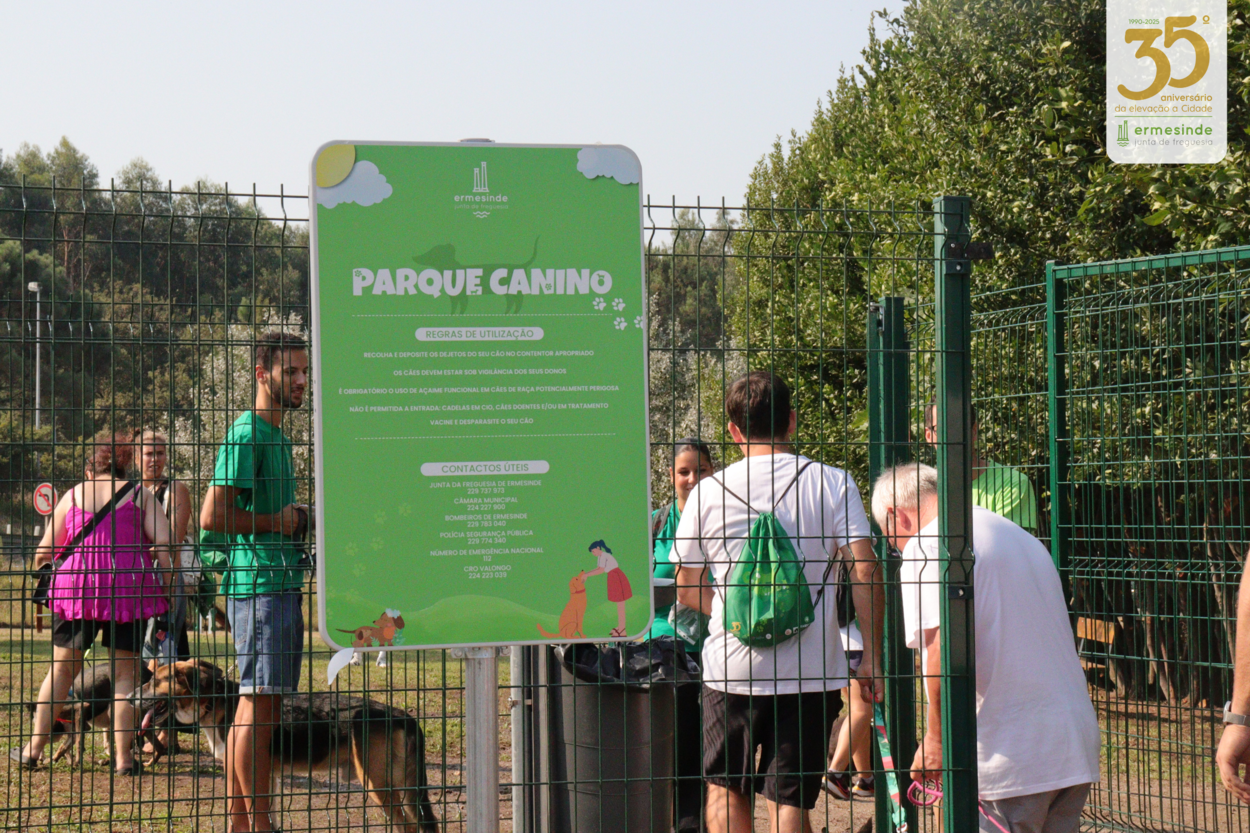Mais de 40 animais participaram na Cãominhada da JFE e inauguraram Parque Canino